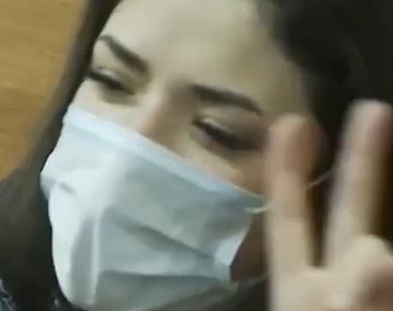 VIDEO Model pe Instagram, tânăra care și-a ucis mama, în Moldova, i-a smuls inima din piept când femeia era încă în viață