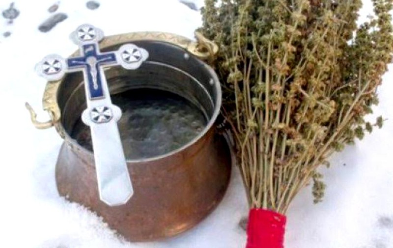 Cum se desfășoară slujbele de Bobotează în București. Agheasma mare va fi oferită în sticle îmbuteliate de voluntari