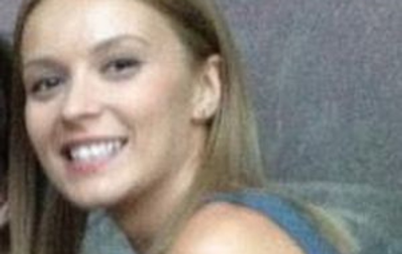 Diana Dumitrescu, la dietă, dar cu tava de prăjituri în brațe | FOTO