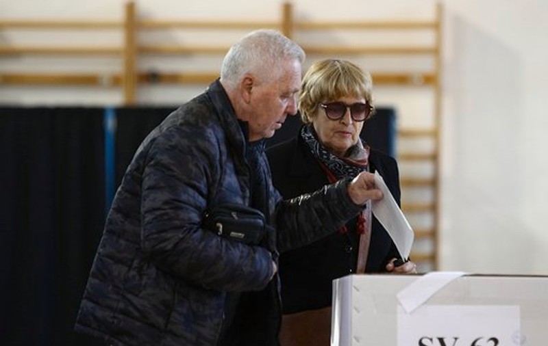La ce secție de votare s-a înregistrat, în prima zi a referendumului pentru familie, o prezență de aproape 270%
