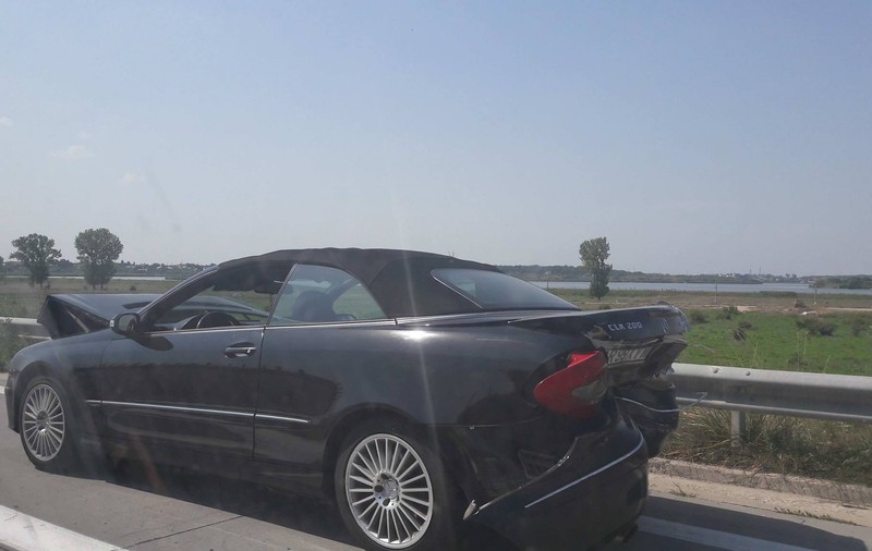 România, bară la bară! Accident în lanț pe Autostrada Soarelui, cozi nesfârșite pe DN 1 și în vămi