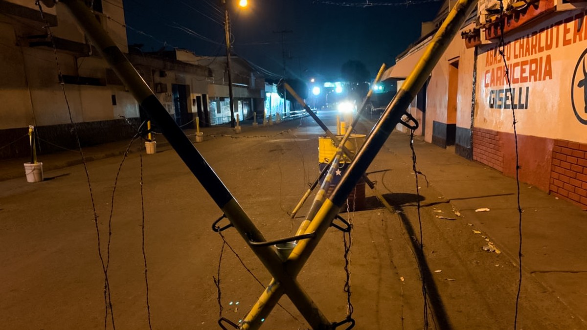 Autoritățile din Venezuela au închis complet frontierele