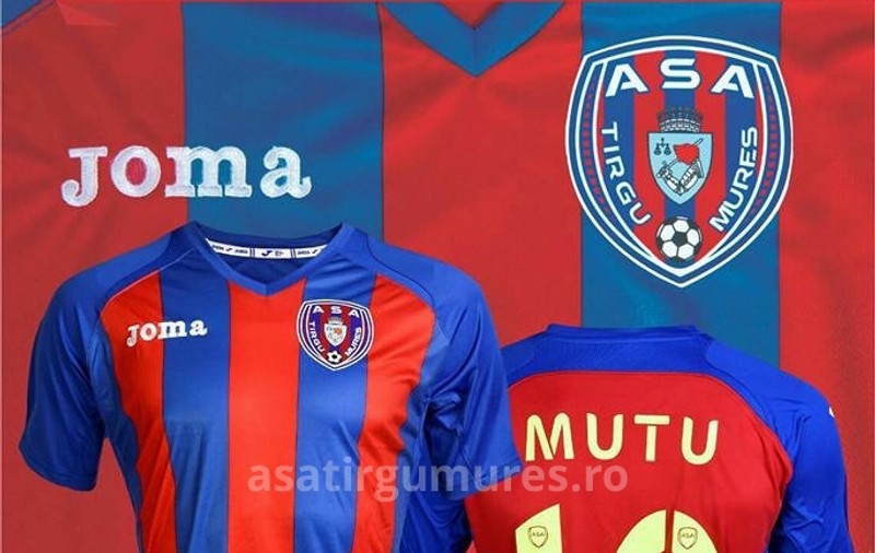 Tricoul lui Mutu e mai scump decât al unui ”muritor de rând” de la ASA