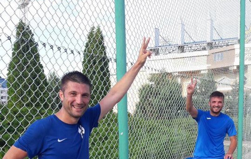 Dinamo se recuperează în ghivece, ieșenii în butoaie de murături! Egal pentru CSM Poli Iași în primul amical din Republica Moldova | FOTO&VIDEO