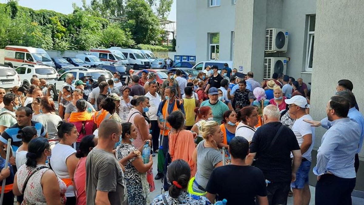 Aproape 20% dintre angajații din mediul urban din România au simțit că angajatorul și-a schimbat comportamentul într-un mod negativ în pandemie