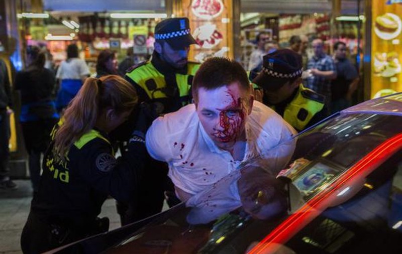 Groază la Madrid, sub ochii lui Vassaras! Doi huligani au fost arestați