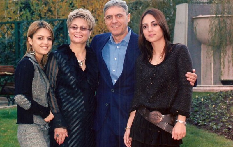 Silvia Cârţu, soţia tehnicianului lui CFR: "Voi merge la un meci al lui după 19 ani"