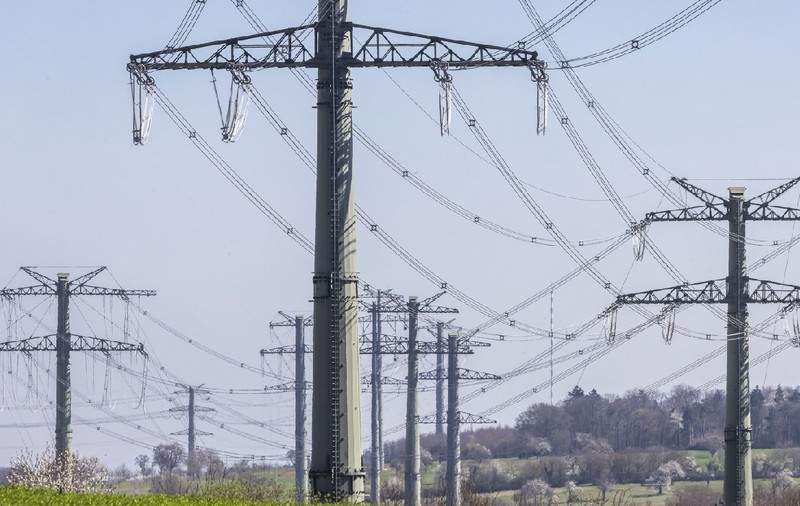 Pană de curent și haos în toată Spania, Portugalia și sudul Franței. Electricitatea începe să revină în Spania, după cea mai mare pană de curent din istoria țării – Livetext