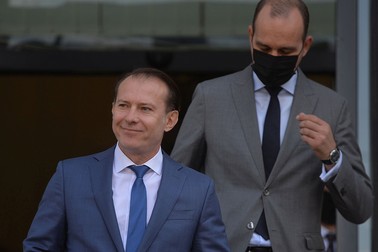 Premierul Florin Cîțu și ministrul finanțelor Dan Vîlceanu. Foto: Hepta