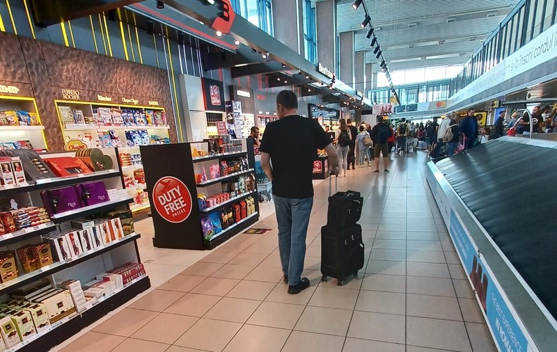 Mafia duty-free-urilor din Aeroportul Otopeni: Ce s-a ales de dosarele șmecherilor care cereau șpăgi de până la 22 de milioane de euro pentru spațiile comerciale