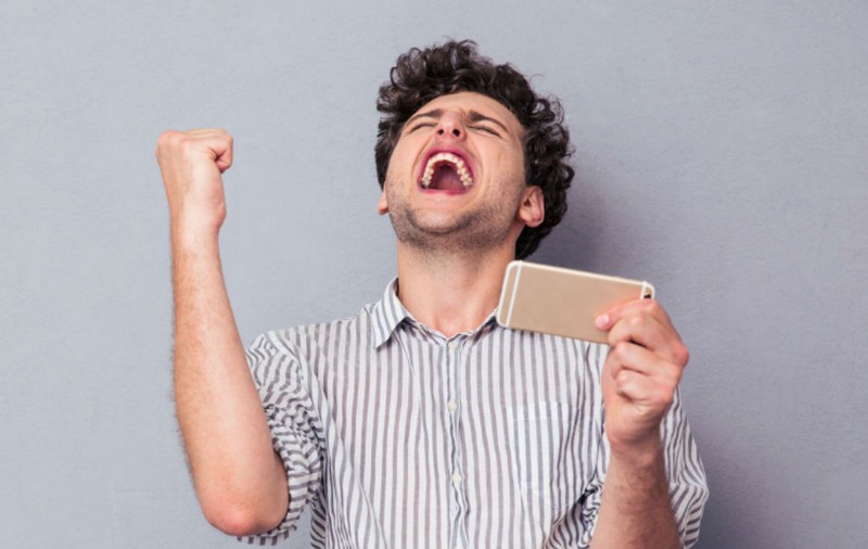 Scăpăm de tarifele de roaming în UE începând de astăzi. Cum vom fi tarifați atunci când vom suna în străinătate