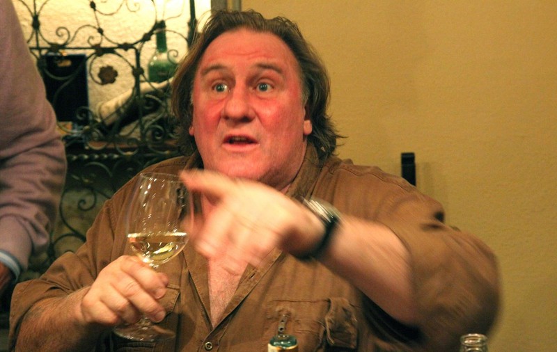 Gerard Depardieu, văzut de actriţa franceză Anouk Grinberg când agresa femei