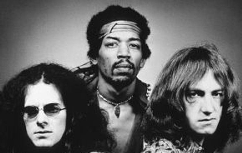 Bateristul lui Jimi Hendrix, găsit mort într-o cameră de hotel