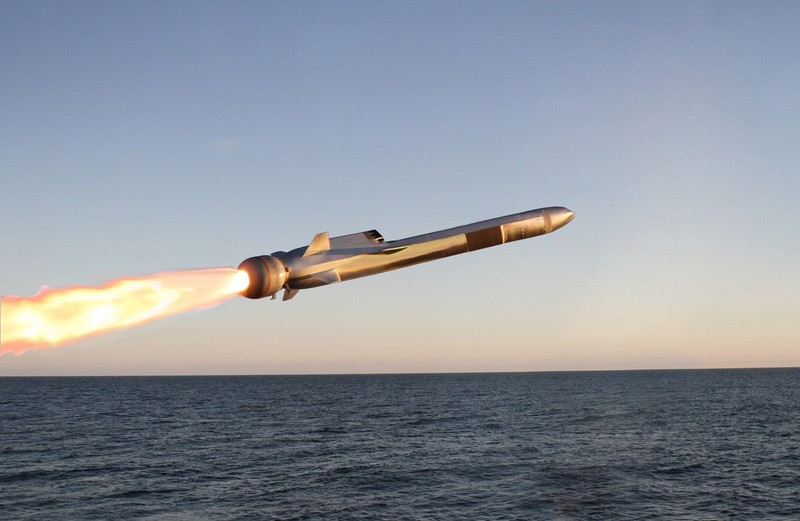 Rachetele anti-navă ale Raytheon pot lovi cu precizie la 185 de kilometri | FOTO: Raytheon