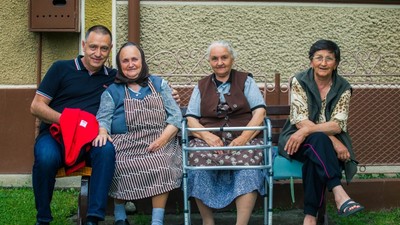 Deputatul PSD Mihai Fifor spune că eliminarea plafonării prețurilor alimentelor de bază pune presiune pe români. Foto Facebook