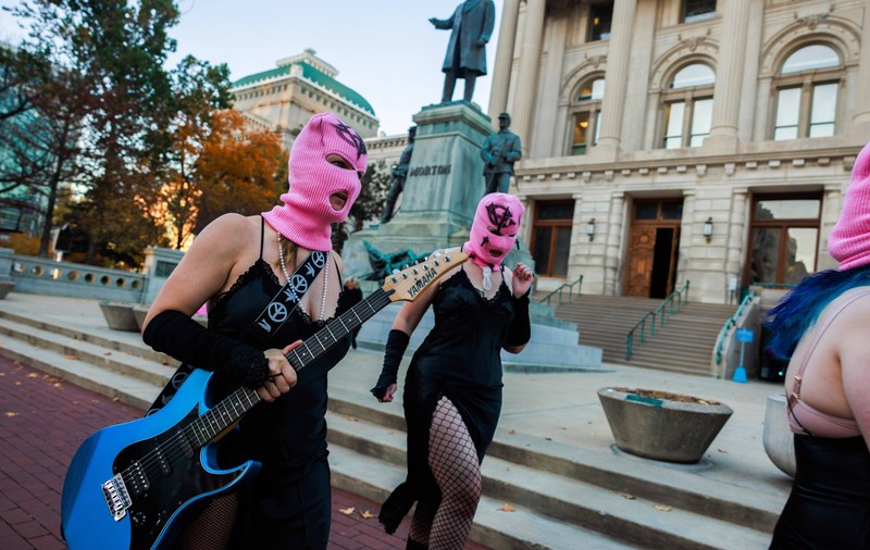 Lucy Shtein, componenta trupei Pussy Riot care a fugit spectaculos din Rusia, condamnată în lipsă la șase ani de închisoare