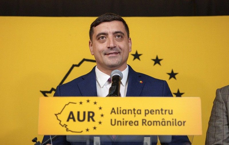 Moțiunea de cenzură PSD-AUR contra Guvernului Bolojan a fost depusă. George Simion: „S-au strâns 253 de semnături”. Textul moțiunii și când se votează în Parlament | DOCUMENT