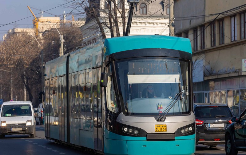 Cum arată noile tramvaie din Galați: „Moderne, produse în România”