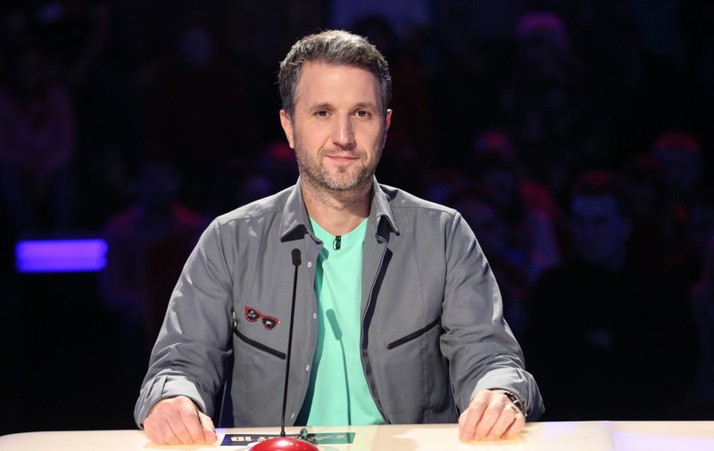 Andi Moisescu a mărturisit că nu și-a dorit niciodată să abandoneze show-ul Românii au Talent. "Când am revăzut prima ediție m-a pufnit râsul"