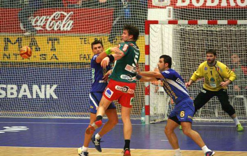 HCM Constanţa s-a calificat la Turneul Final Four al Cupei EHF la handbal masculin