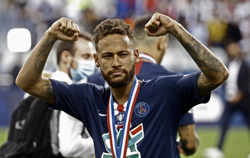 Presa din Brazilia anunță Neymar face o petrecere cu 500 de invitaţi, în plină pandemie