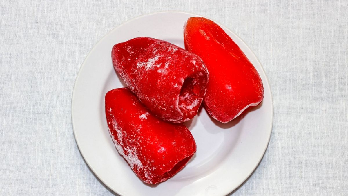 Cum se congelează ardeii pentru ciorbe și umpluturi fără să-și piardă gustul ( foto Shutterstock)
