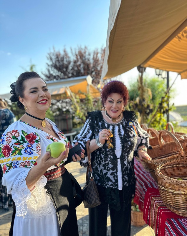 Elena Merișoreanu, despre averea Anamariei Prodan și divorțul de Laurențiu Reghecampf: „Mă rog pentru ea și sper să își revină”