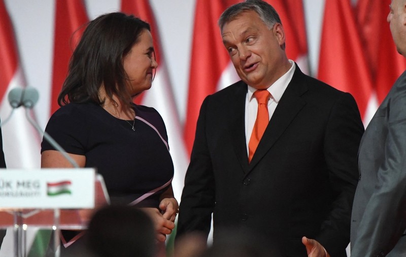 90 de migranți ilegali, găsiți într-o clădire de lângă casa premierului maghiar Viktor Orbán și cea a președintei Katalin Novák