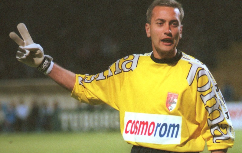 În 1999, Preda bătea un copil stelist. Acum s-a sucit: "Sunt cei mai tari fani!"