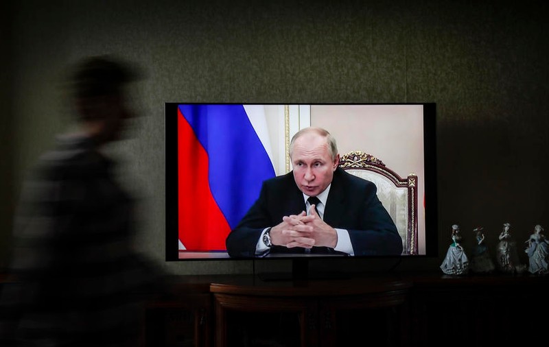 EXCLUSIV. Un rocker rus din St. Petersburg spune românilor că „ți se face rău, nu te poți uita când la televiziunile noastre se vorbește despre război nuclear”