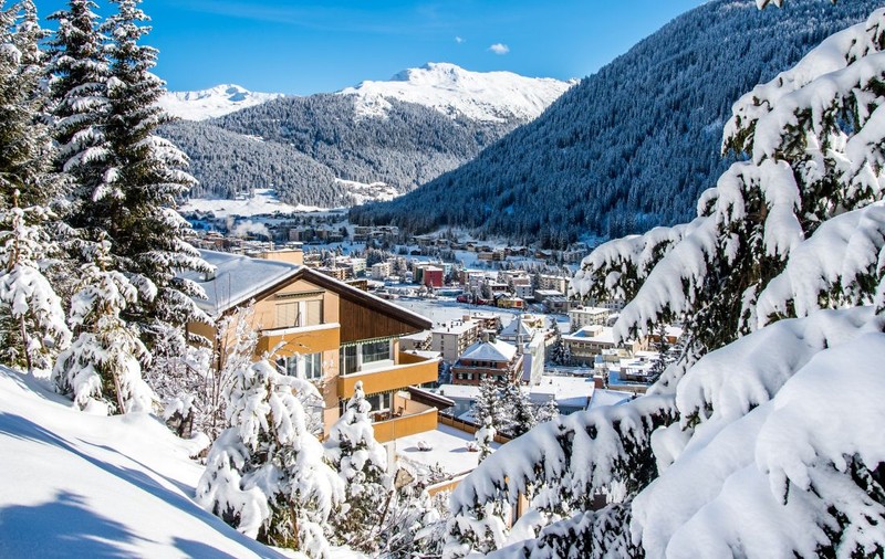 Prețuri la mâncare și cazare în Davos, în timpul Forumului Economic Mondial 2026