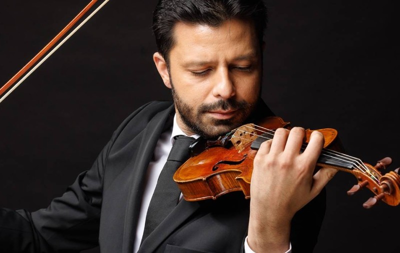 Violonistul român care cântă la o vioară de 300 de ani evaluată la 10 milioane de euro. Are voie să o folosească 25 de ani | VIDEO
