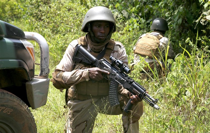 Atac atribuit jihadiştilor în Burkina Faso soldat cu 40 de morţi