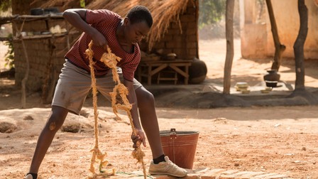Viața nu-i blândă cu fermierii din Malawi / Foto: Netflix