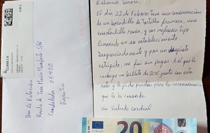 Unul dintre românii petrecăreți din Spania și-a cerut scuze printr-o scrisoare pentru fapta sa
