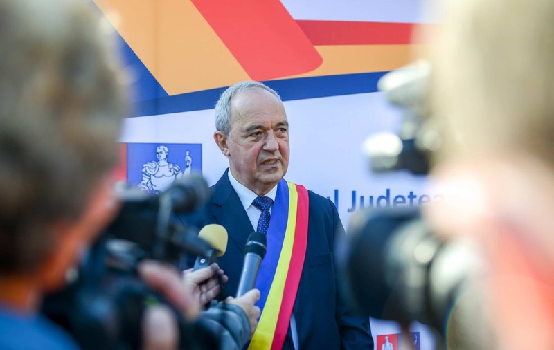 Cum ajunge un fost lider sindical din timpul comuniștilor primar, deputat și șef de consiliu județean pe listele PSD
