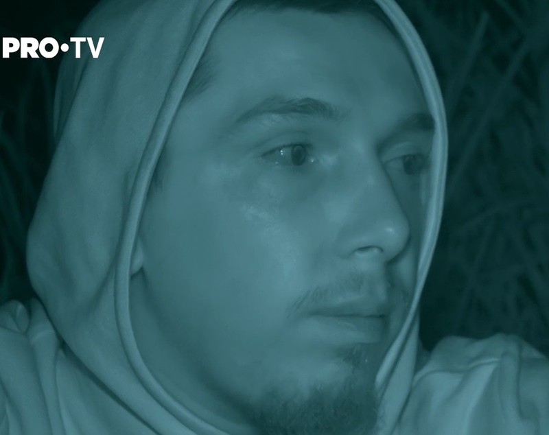 Mihai Zmărăndescu a cedat psihic la Survivor România 2023: „Mă simt prost că sunt aici”. Ce se întâmplă cu Faimosul