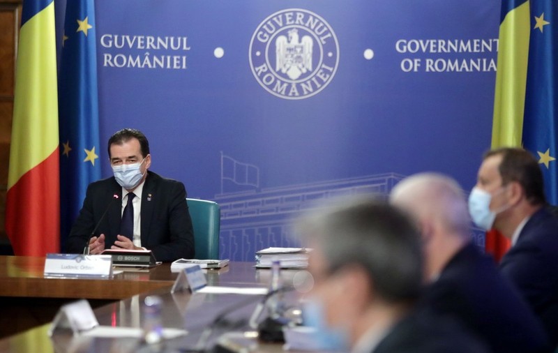 Pandemie de promisiuni. Ajutoarele de stat promise de Guvern se lasă așteptate