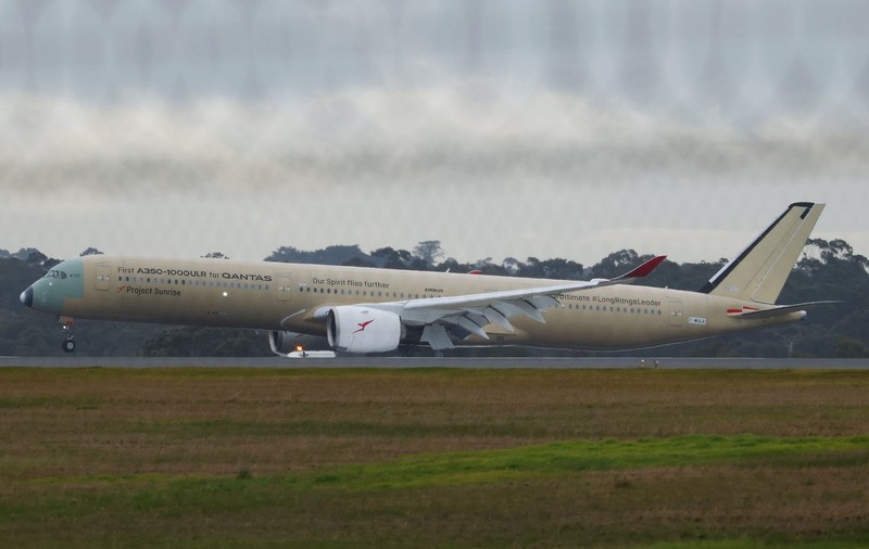 Avionul care a zburat o zi întreagă fără să atingă pământul: Airbus A350 a parcurs o distanță impresionantă de 23.075 de kilometri I VIDEO