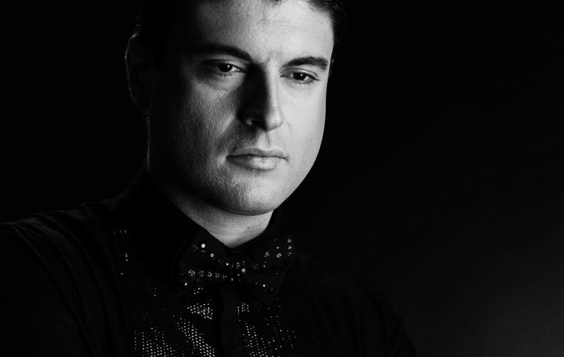 PREMIERĂ LIBERTATEA.RO | Oliver - ”Come back”