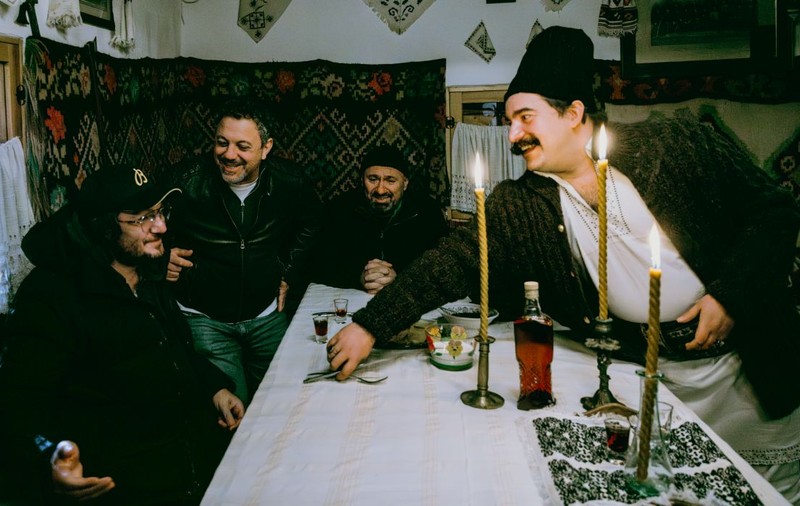 Noapte bizară pentru Florin Dumitrescu, Sorin Bontea și Cătălin Scărlătescu: „N-am văzut decât o înmormântare! Coliva, coșciugul, tot”