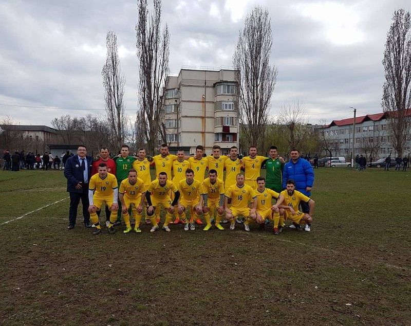 FRF a trimis tricourile echipei naționalei la o șusă în Republica Moldova | GALERIE FOTO