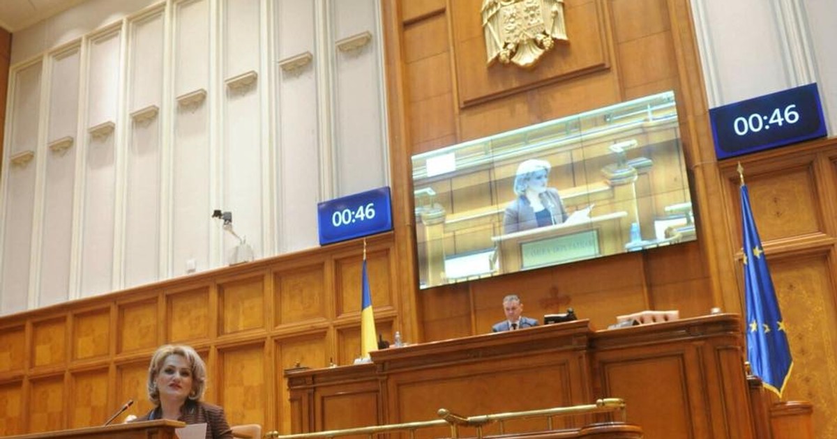 Moțiunea simplă ”’Educaţi România, nu o pesedizaţi!”