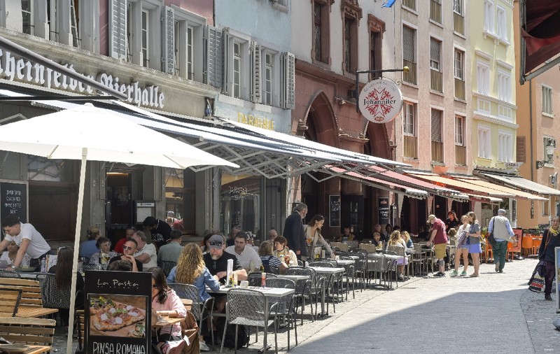 Orașul din Europa unde un cappuccino costă 7,13 dolari și o sticlă de Cola, peste 6 dolari