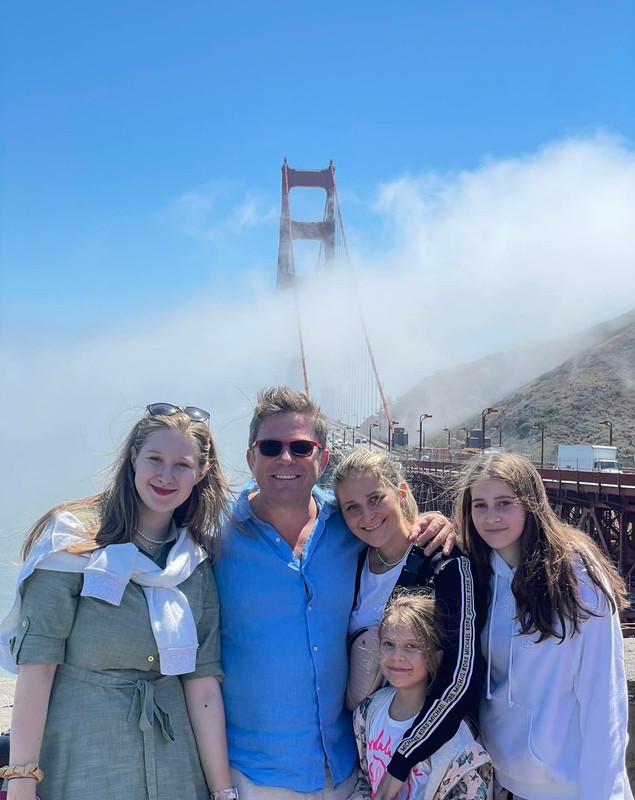 Pavel Bartoș, vacanță în America cu soția și copiii: „Le-am promis-o fetelor de mai mult de trei ani”. Cum s-au pozat împreună