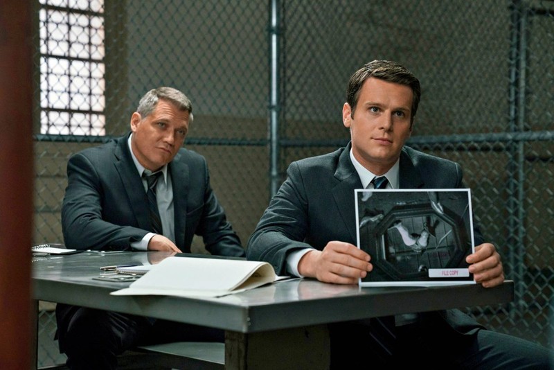 Jonathan Groff și Holt McCallany / Foto: Netflix