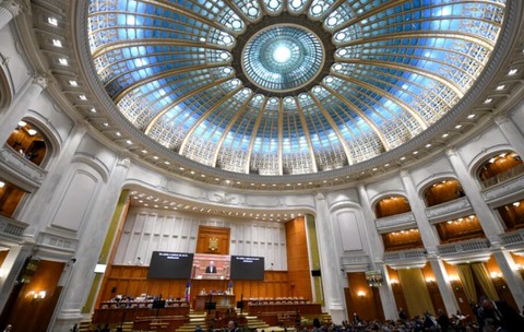 EXPLICAȚIE! Ce urmează după desemnarea premierului? Când se poate ajunge la anticipate