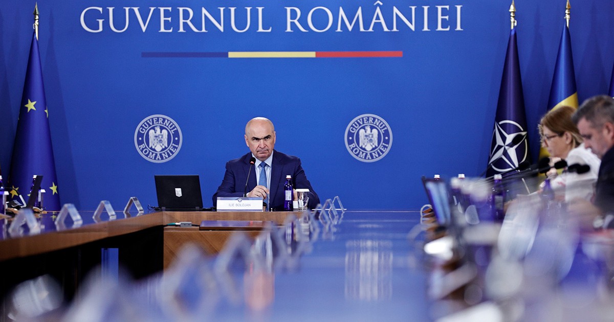 Ilie Bolojan ântr-o ședință de guvern.