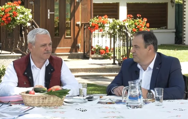 Realizatorul de la „Viața Satului” care a difuzat povestea cu „fetele virgine” este cel care s-a pus preș când a venit Dragnea în emisiune!