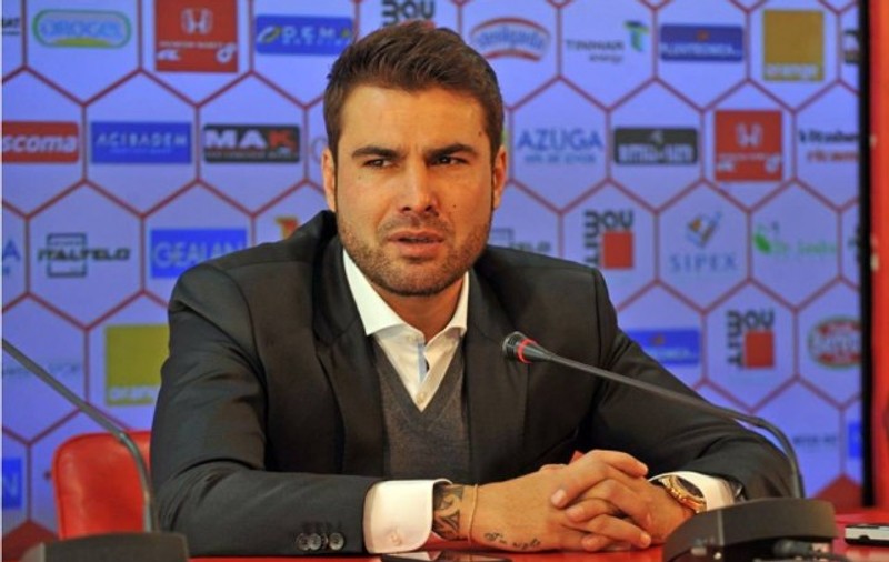 Mutu a început campania: ”Uniți, salvăm arbitrajul!”. Ce-i cere grecului Kyros Vassaras | VIDEO